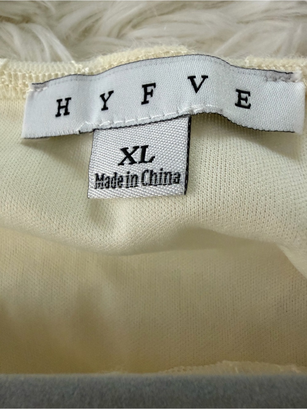 HYFVE Lace Bell Sleeve Floral Crop Top Cream/Beige Size XL Boho, Fairycore, Y2K - Picture 6 of 7